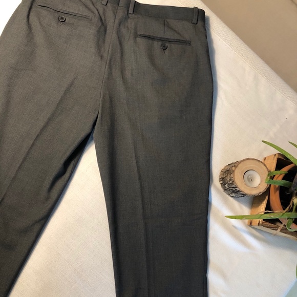 36R H&M GREY PANTS - Picture 3 of 4